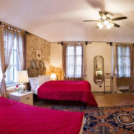 ファームステイ Cascina Desderi アスティ