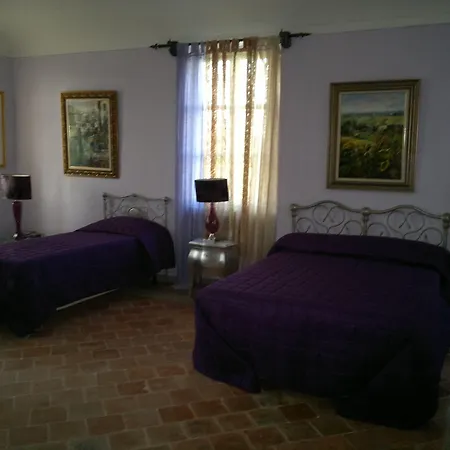 בית חווה Cascina Desderi