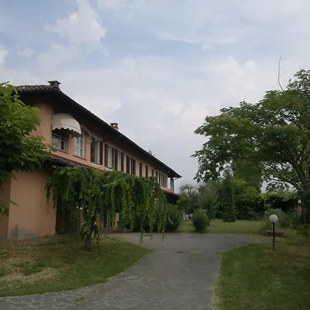 ファームステイ Cascina Desderi *