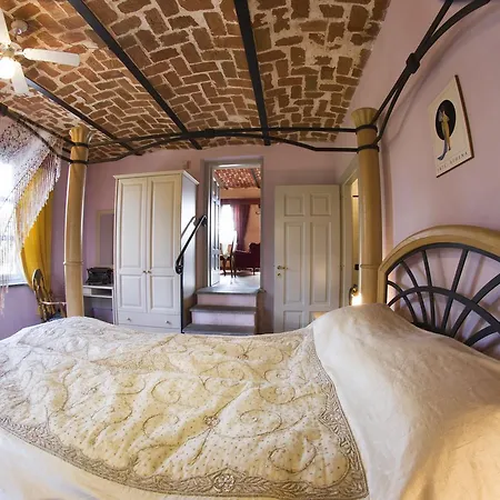 Cascina Desderi * אסטי