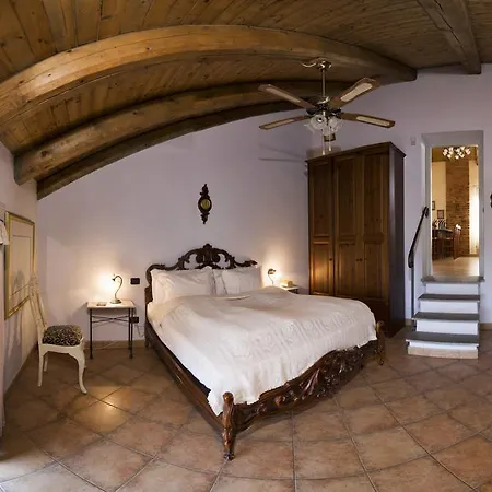 Cascina Desderi * アスティ