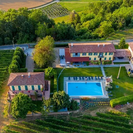 Cascina Desderi Vakantieboerderij